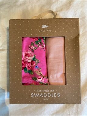 Angel Dear Hot Pink Floral & Blush Solid Swaddle Set